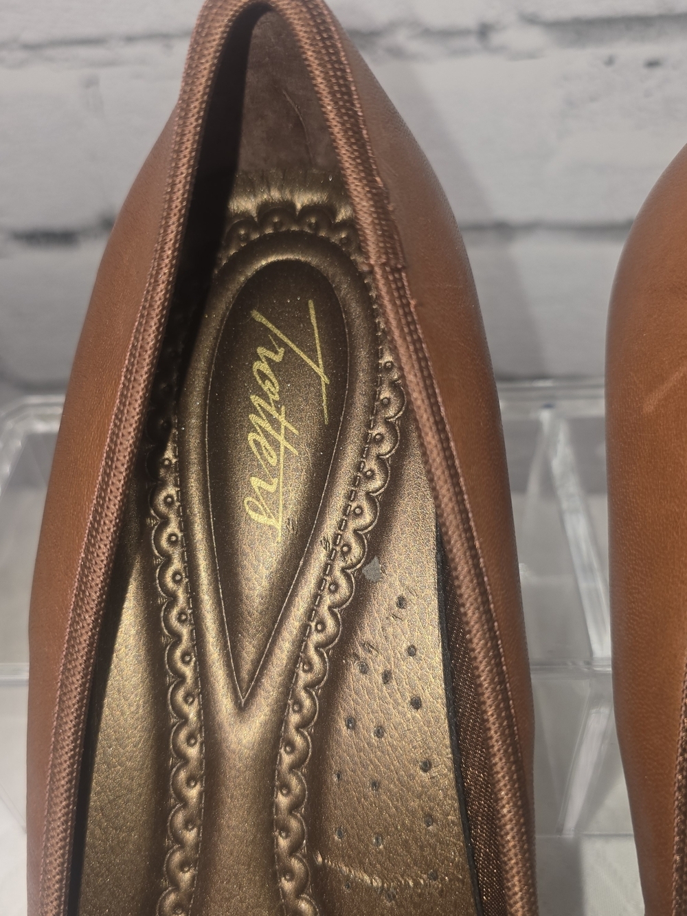 WOMENS TROTTERS SIMONA COGNAC SLIP ON SHOE LOAFERS LEATHER CASUAL SIZE 11 - Picture 6 of 12
